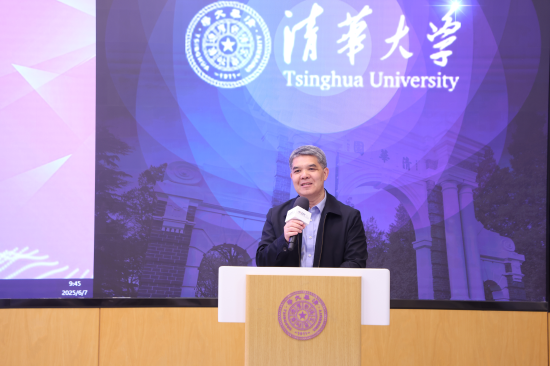 黄汉权：高端消费只要是合法收入来源都可以鼓励